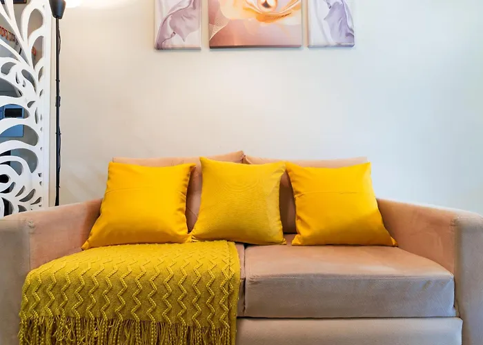 1br Staycation At S Residences Tower 1 Aparthotel